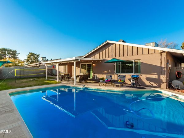 1645 E MANHATTON Drive, Tempe, AZ 85282