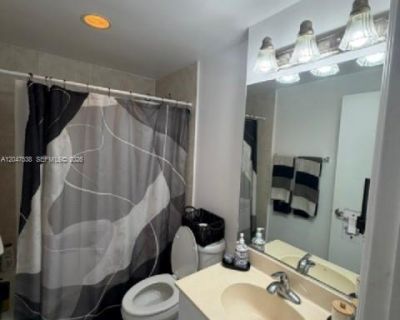7501 E Treasure Dr , Unit 5J, North Bay Village, FL 33141 Photo