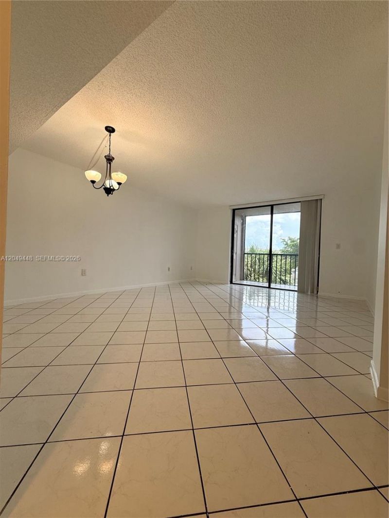 8400 SW 133rd Ave Rd, Unit 424, Miami, FL 33183 Photo