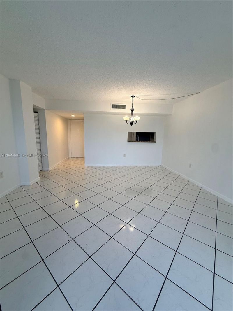 8400 SW 133rd Ave Rd, Unit 424, Miami, FL 33183 Photo