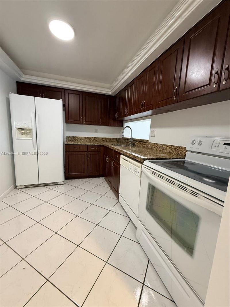 8400 SW 133rd Ave Rd, Unit 424, Miami, FL 33183 Photo