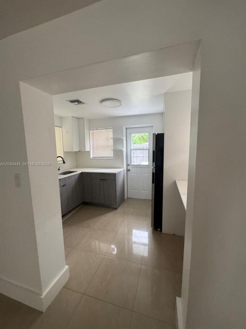 8990 NW 5th Ave , Unit 8990, El Portal, FL 33150 Photo