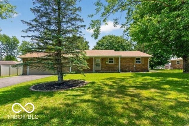 953 Radio Lane, New Castle, IN 47362 Main Photo