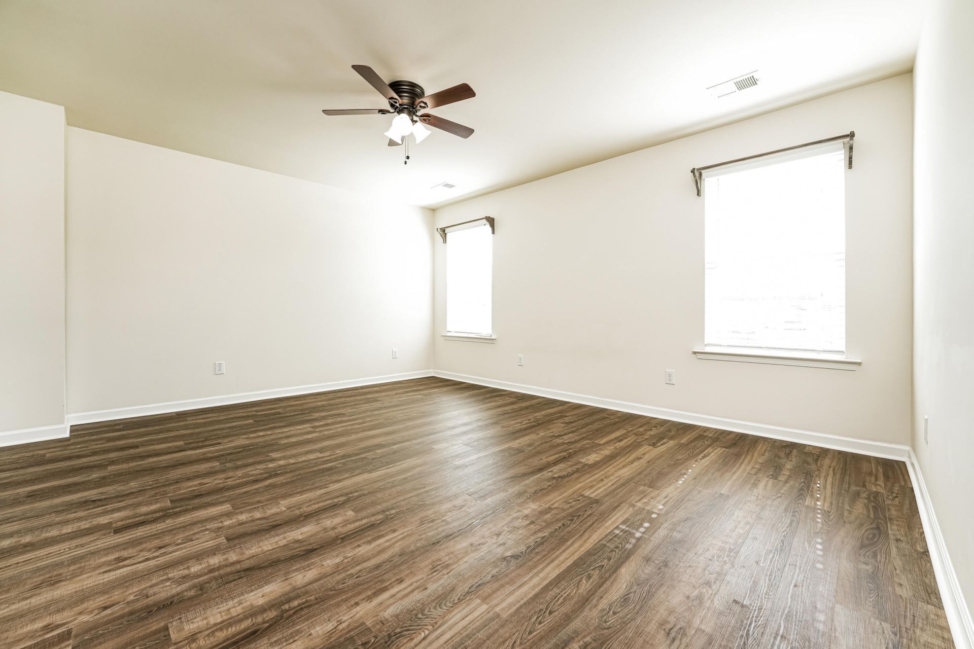 514 Adalina Drive Photo 8