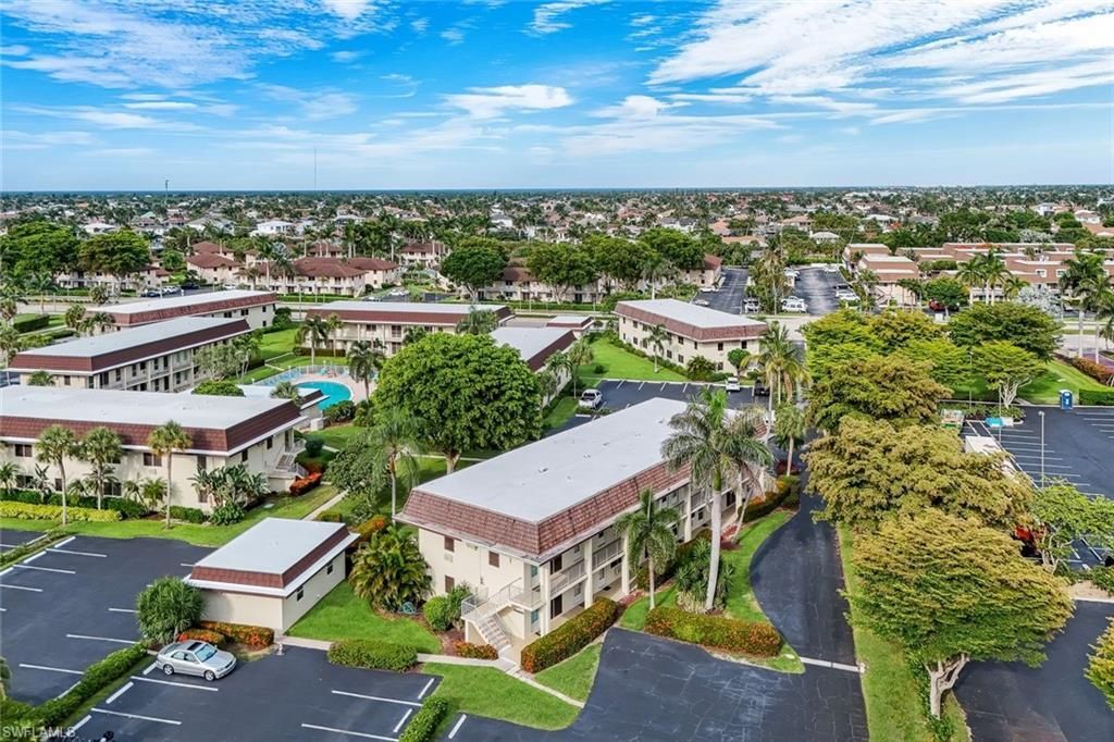 130 N Collier Blvd , Unit E4, Marco Island, FL 34145 Photo