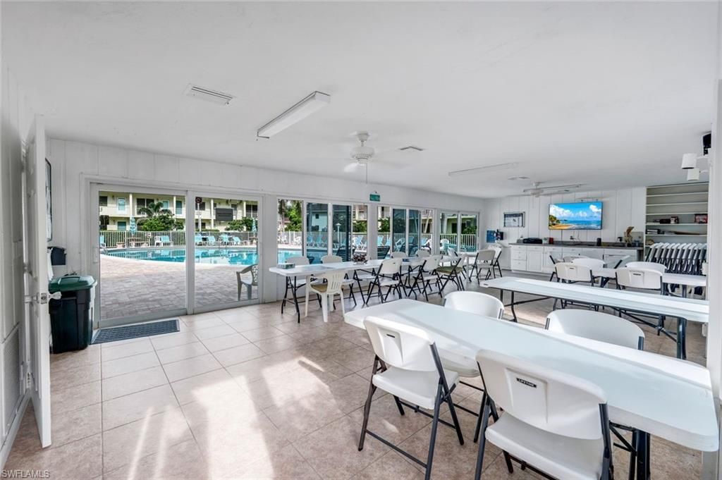 130 N Collier Blvd , Unit E4, Marco Island, FL 34145 Photo