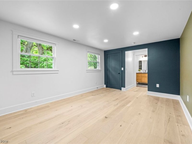 354 N Main Street, Chagrin Falls, OH 44022 Photo 32