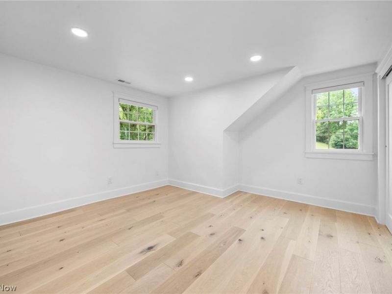 354 N Main Street, Chagrin Falls, OH 44022 Photo 36