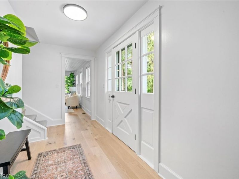 354 N Main Street, Chagrin Falls, OH 44022 Photo 5