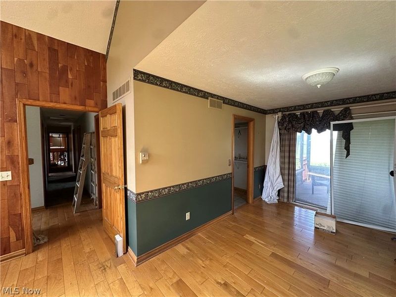 13576 Hale Road, Burton, OH 44021 Photo 12