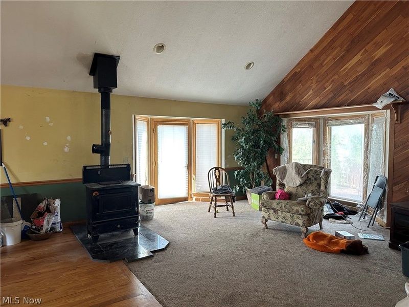 13576 Hale Road, Burton, OH 44021 Photo 14