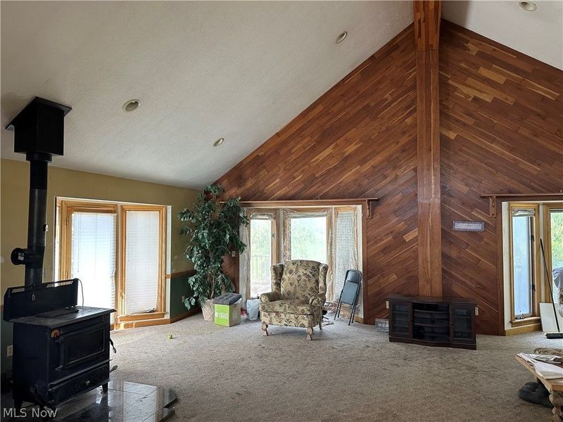 13576 Hale Road, Burton, OH 44021 Photo 15