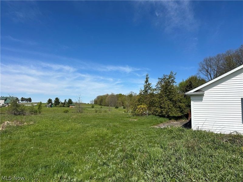 13576 Hale Road, Burton, OH 44021 Photo 16