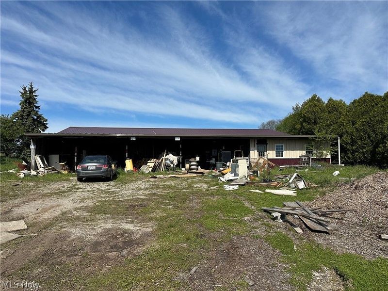 13576 Hale Road, Burton, OH 44021 Photo 5