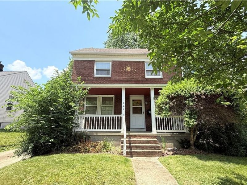592 Lindell Street, Akron, OH 44305 Photo 2
