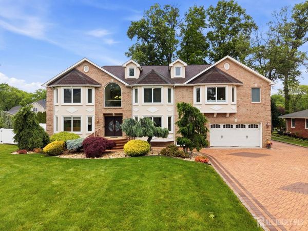 19 Fairview Drive , Clark, NJ 07066