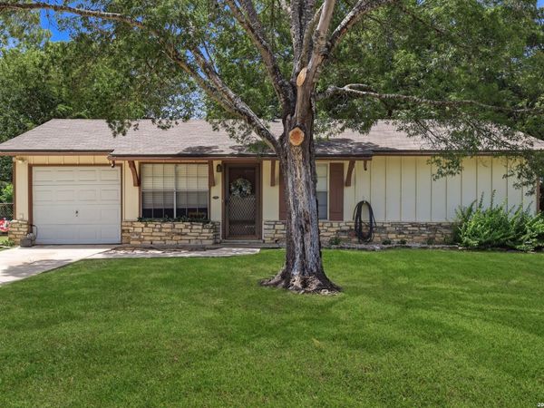 7605 Marigold Trace, Live Oak, TX 78233