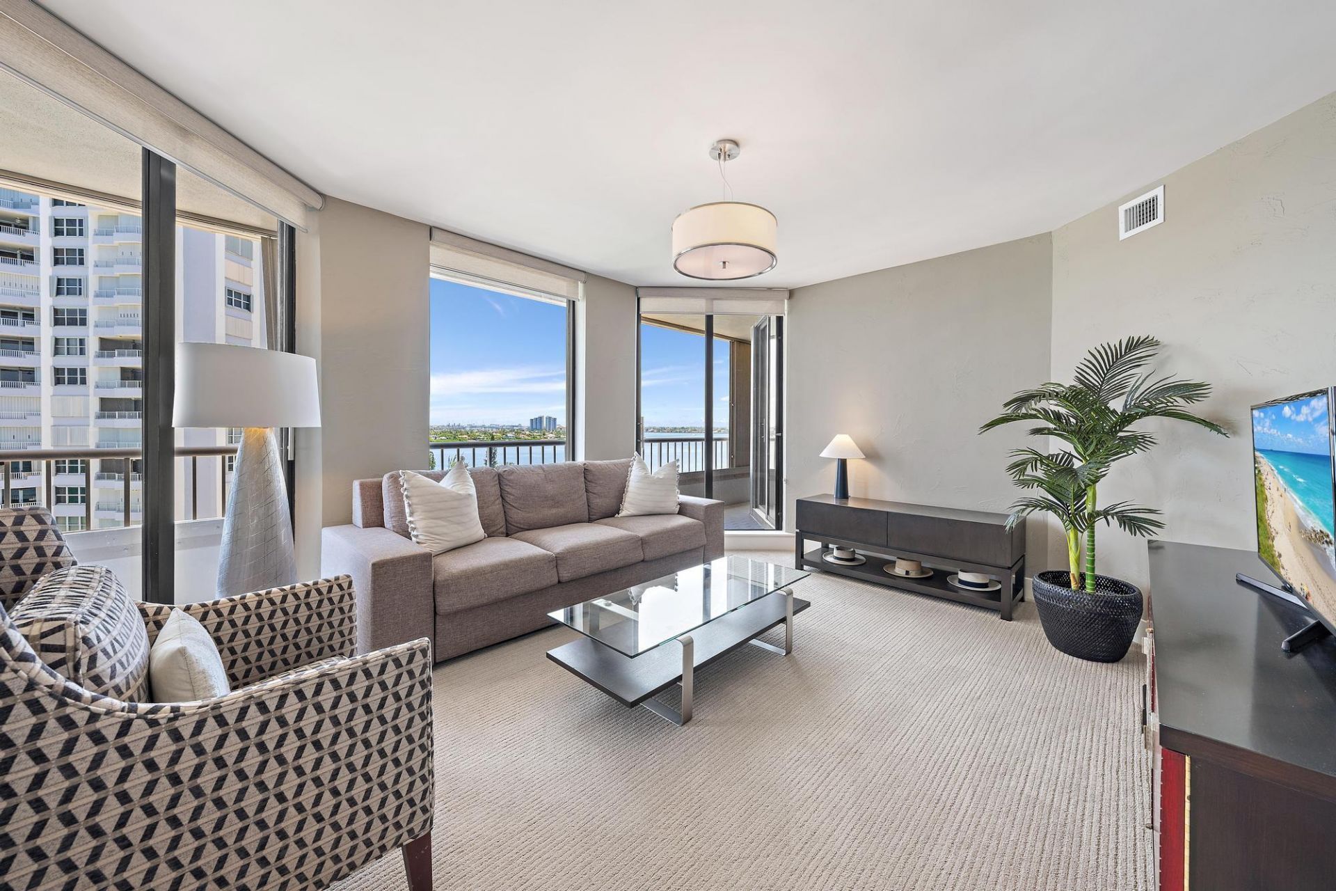 5250 N Ocean Drive, Unit 10s, Singer Island, FL 33404 Photo