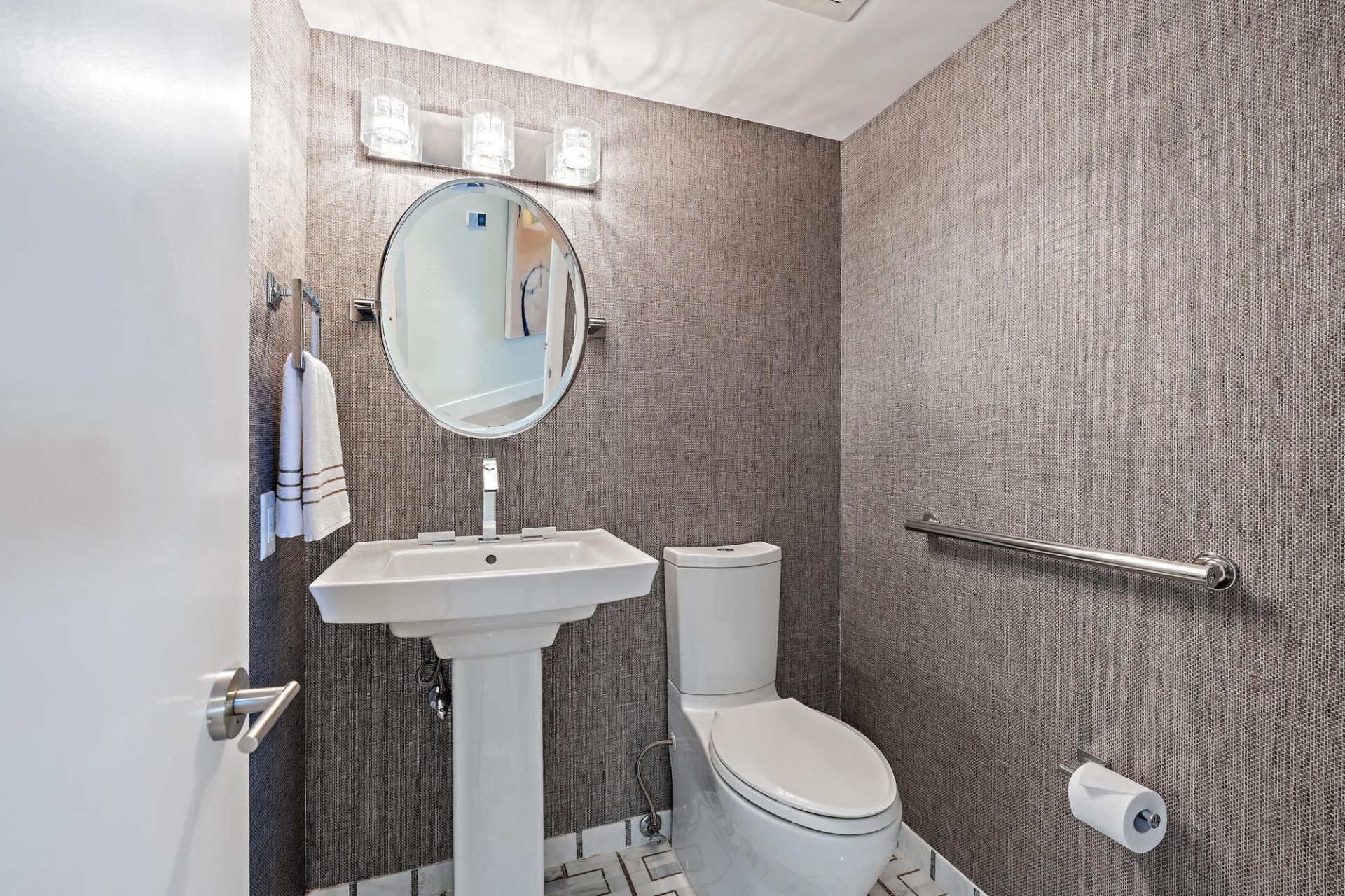 5250 N Ocean Drive, Unit 10s, Singer Island, FL 33404 Photo