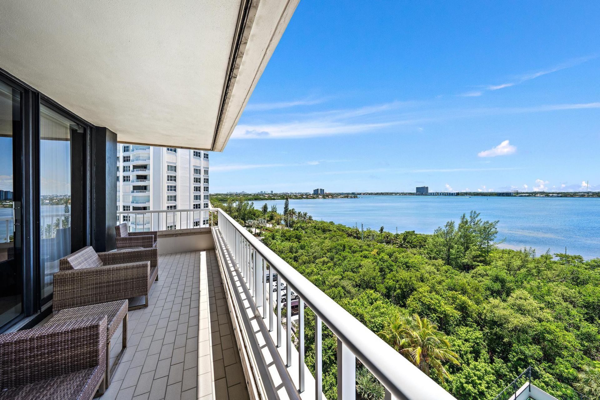 5250 N Ocean Drive, Unit 10s, Singer Island, FL 33404 Photo