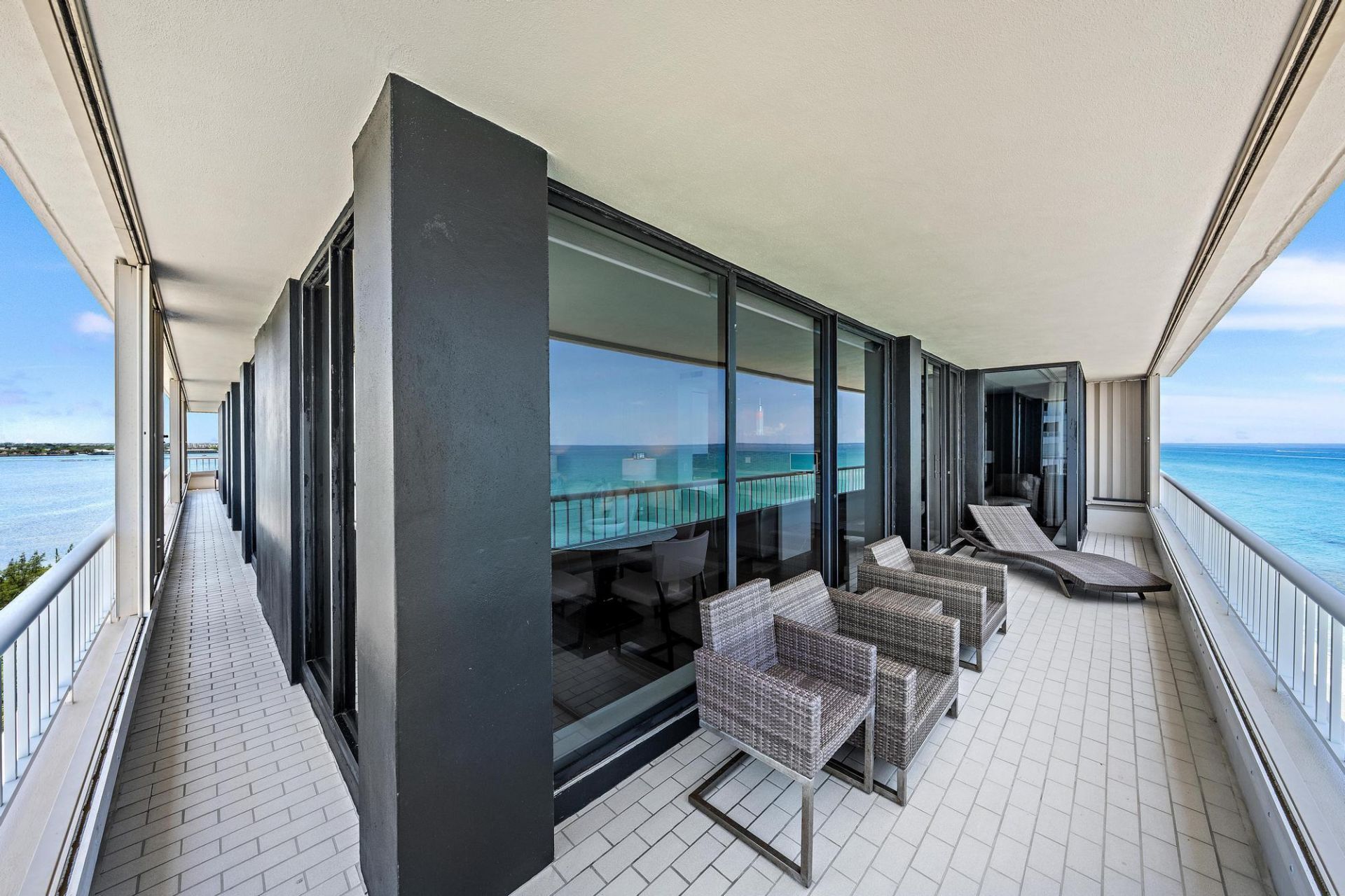 5250 N Ocean Drive, Unit 10s, Singer Island, FL 33404 Photo