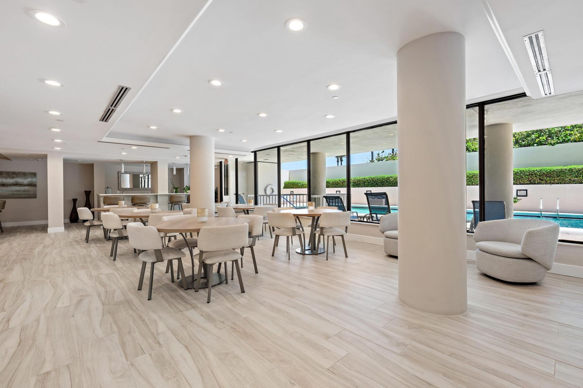 5250 N Ocean Drive, Unit 10s, Singer Island, FL 33404 Photo