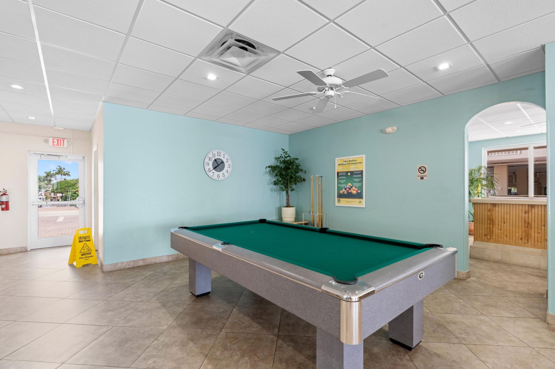 1050 Hillsboro Mile, Unit 403w, Hillsboro Beach, FL 33062 Photo