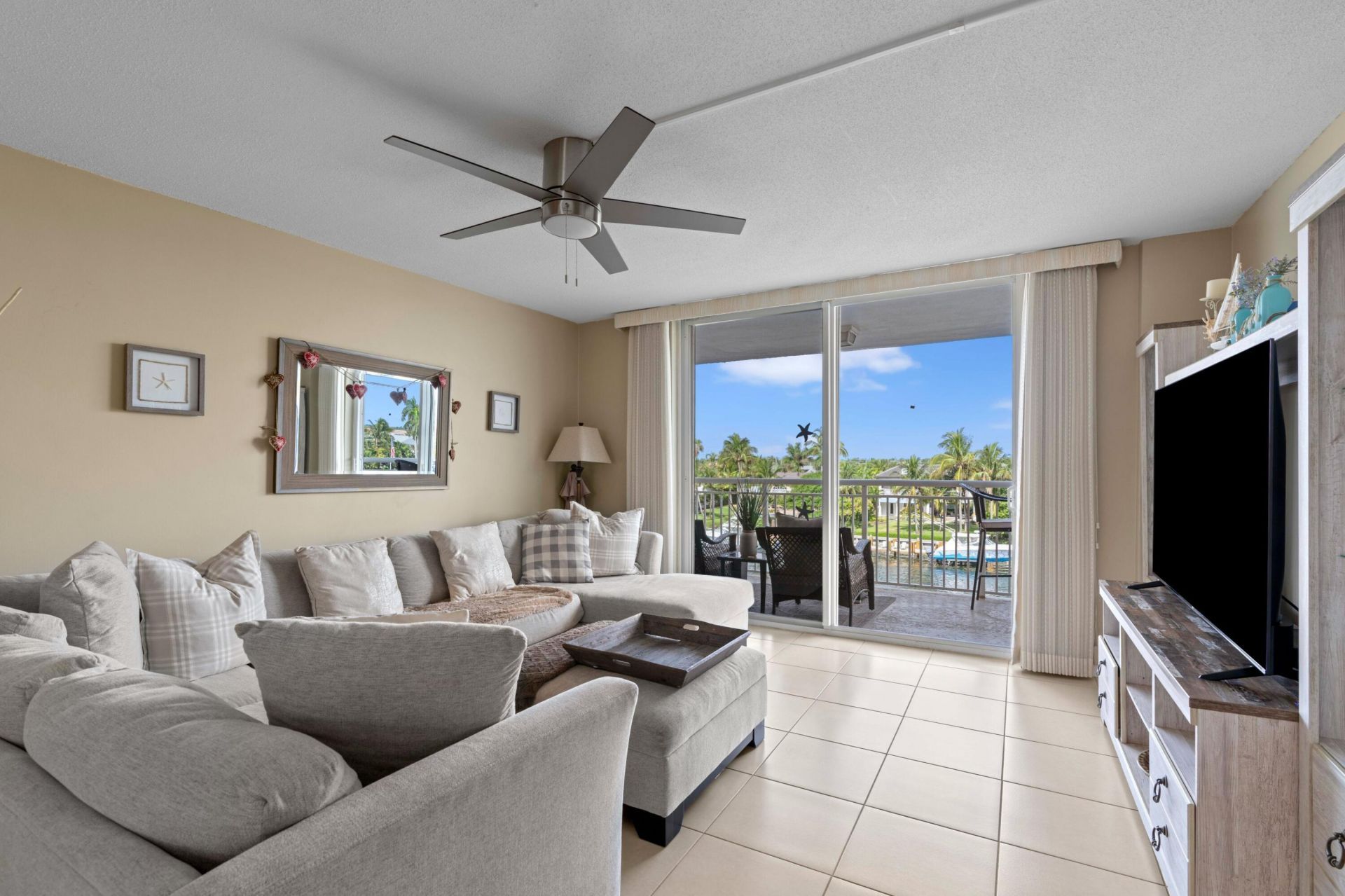 1050 Hillsboro Mile, Unit 403w, Hillsboro Beach, FL 33062 Photo