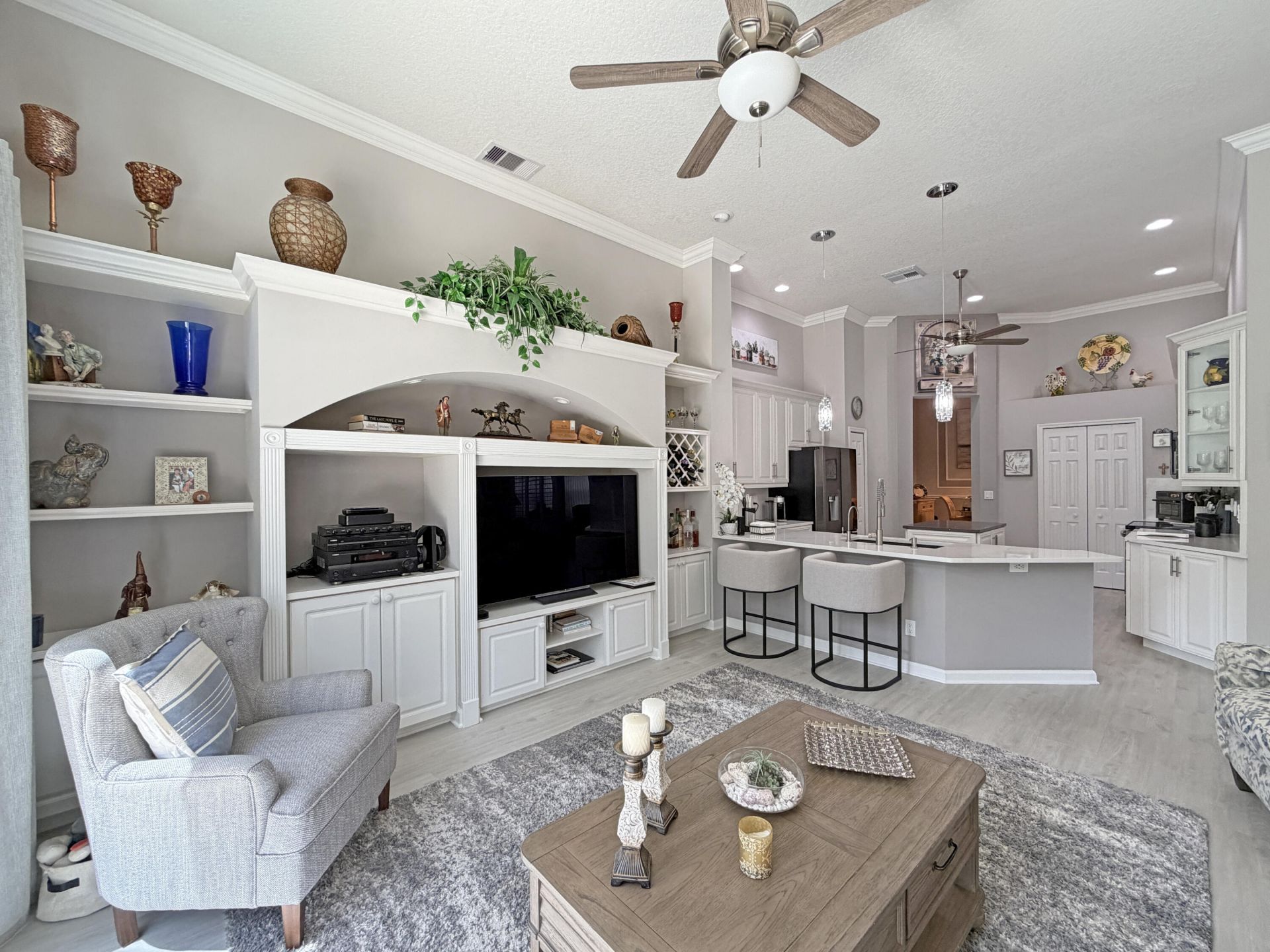 728 SW Lake Charles Circle, Port Saint Lucie, FL 34986 Photo