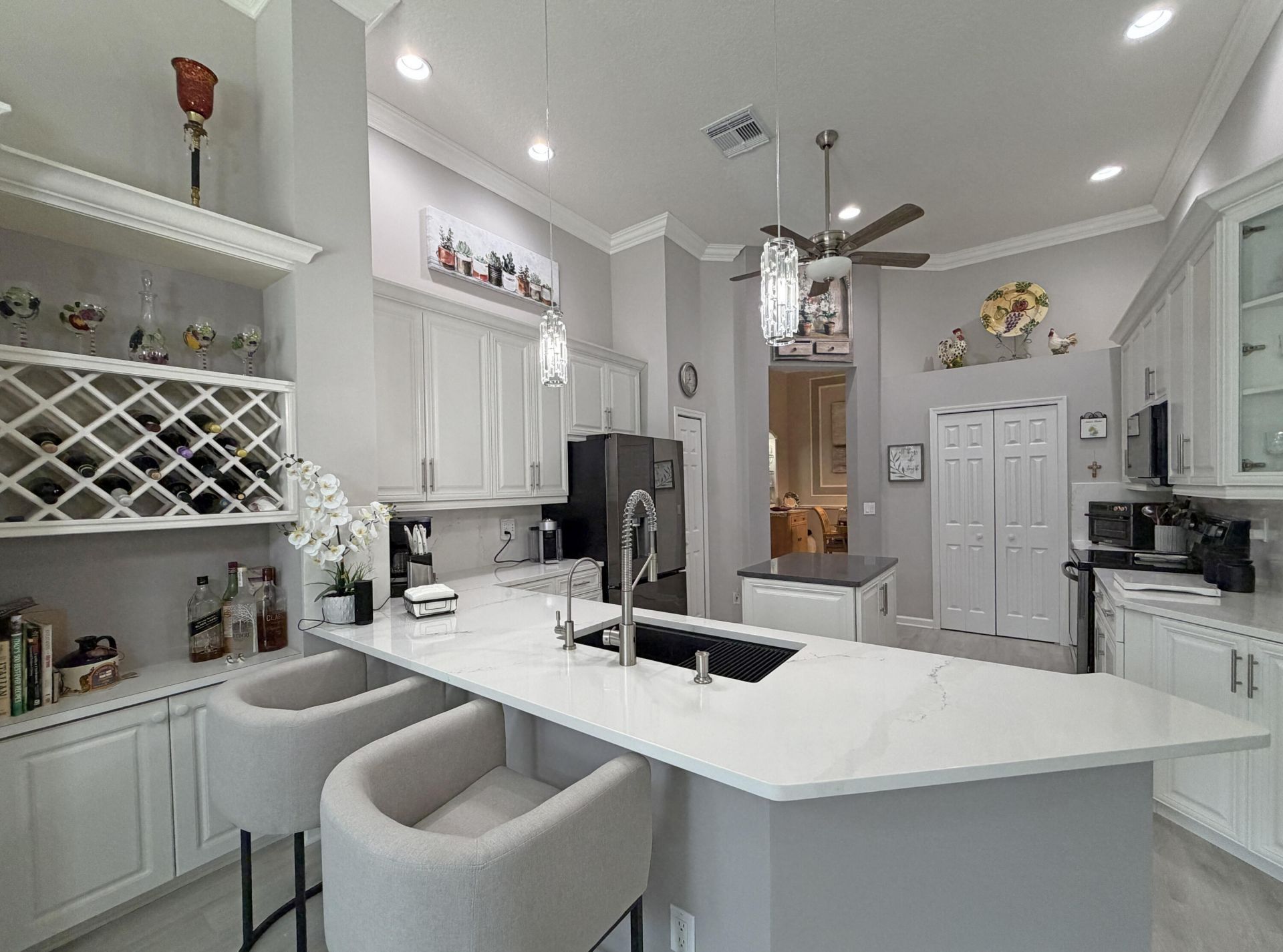 728 SW Lake Charles Circle, Port Saint Lucie, FL 34986 Photo