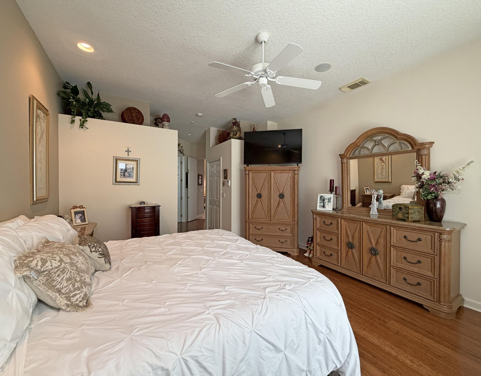 728 SW Lake Charles Circle, Port Saint Lucie, FL 34986 Photo