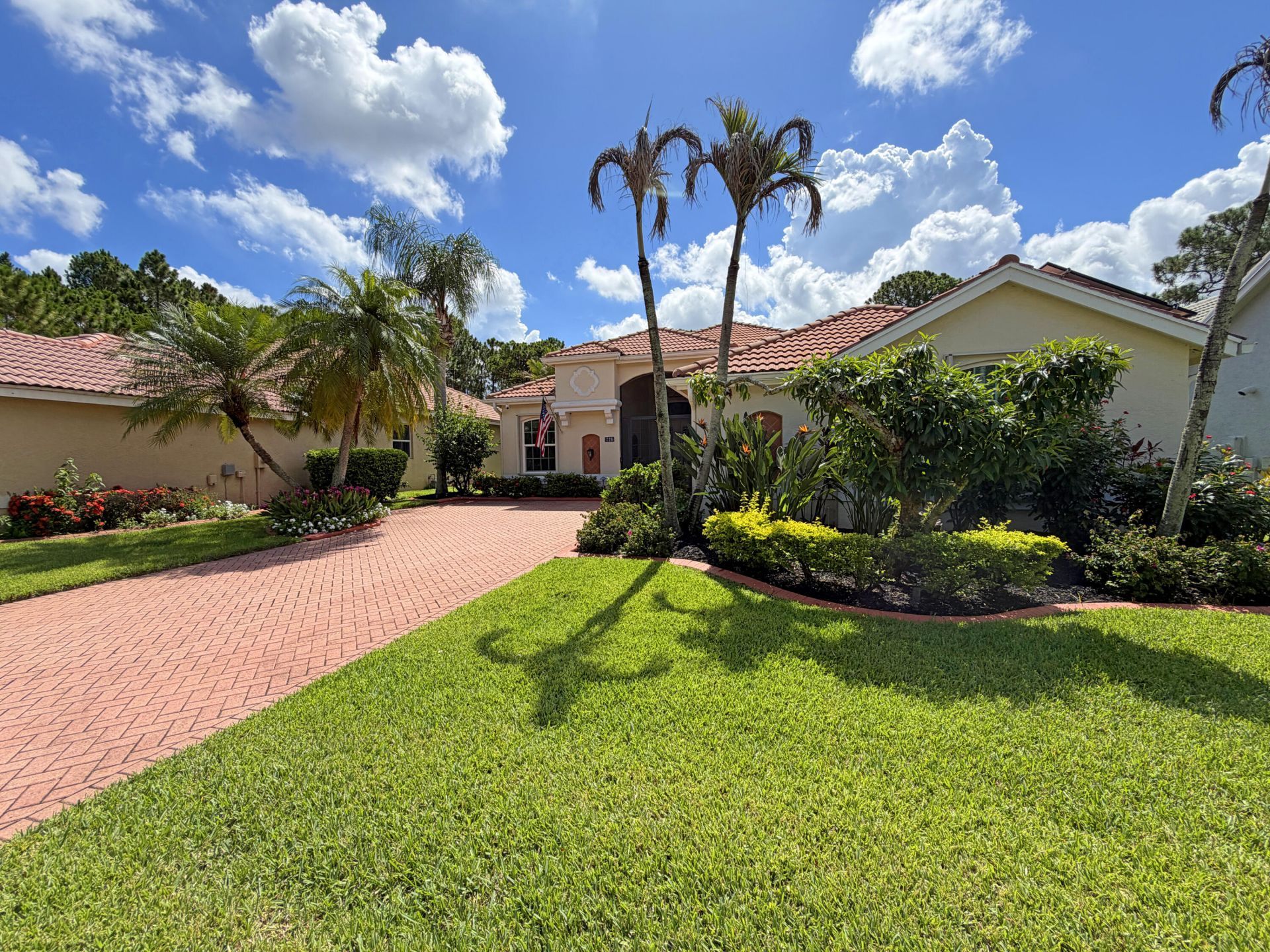 728 SW Lake Charles Circle, Port Saint Lucie, FL 34986 Photo