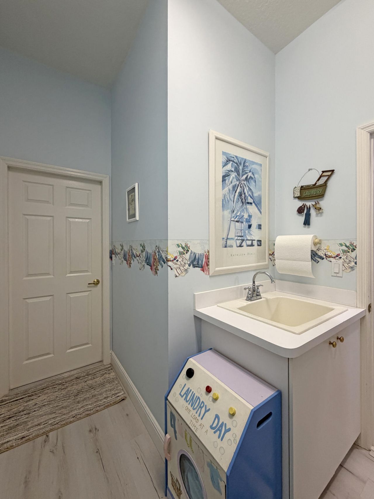 728 SW Lake Charles Circle, Port Saint Lucie, FL 34986 Photo