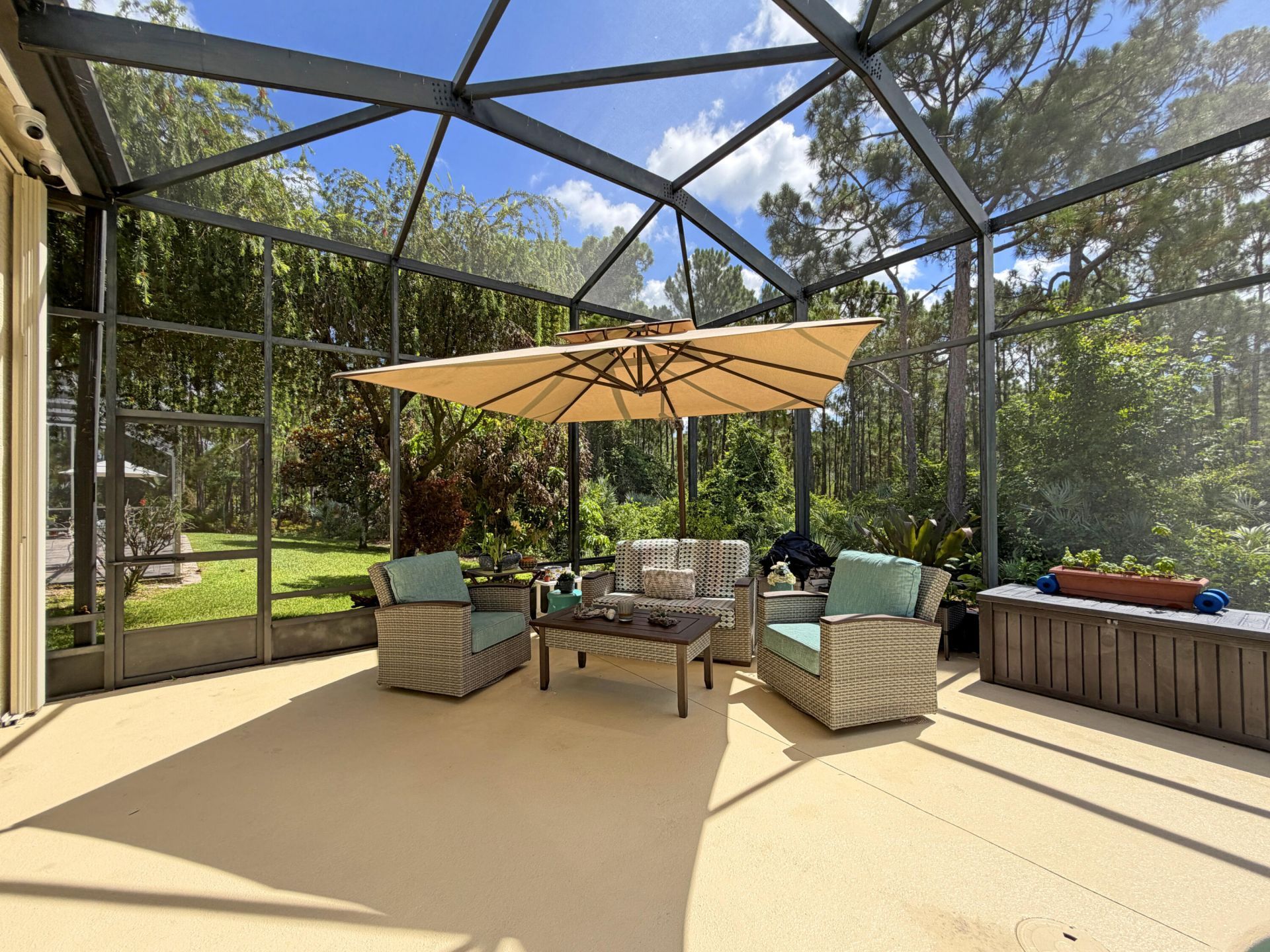 728 SW Lake Charles Circle, Port Saint Lucie, FL 34986 Photo
