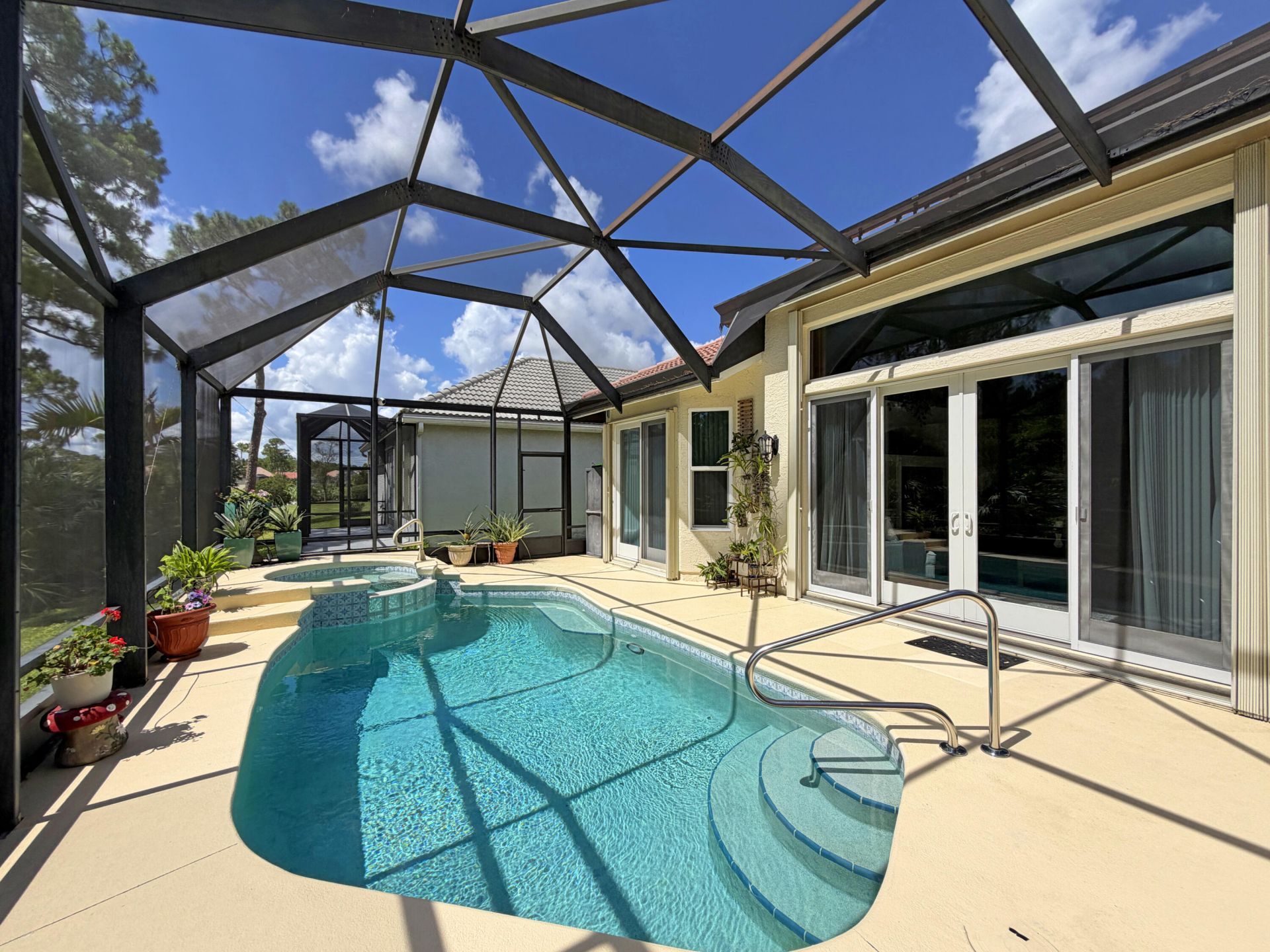 728 SW Lake Charles Circle, Port Saint Lucie, FL 34986 Photo