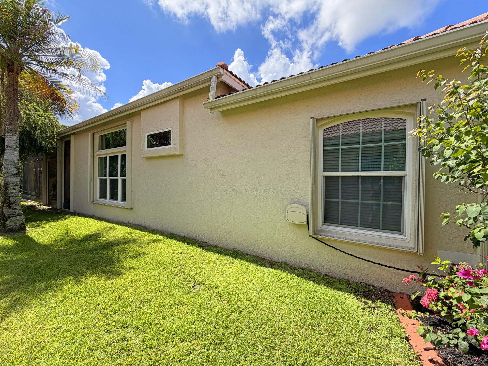 728 SW Lake Charles Circle, Port Saint Lucie, FL 34986 Photo