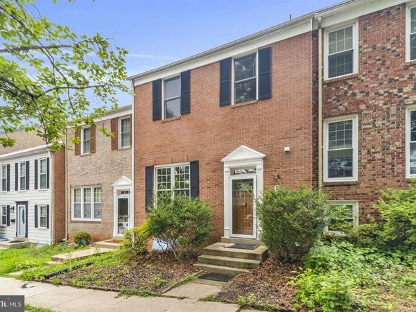 606 NORTHCLIFFE DRIVE, ROCKVILLE, MD 20850