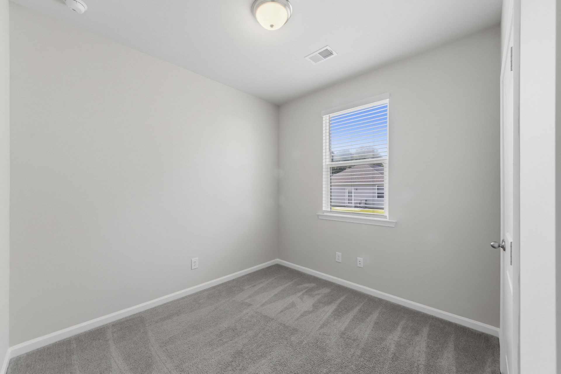 1307 Warrens Way Photo 17