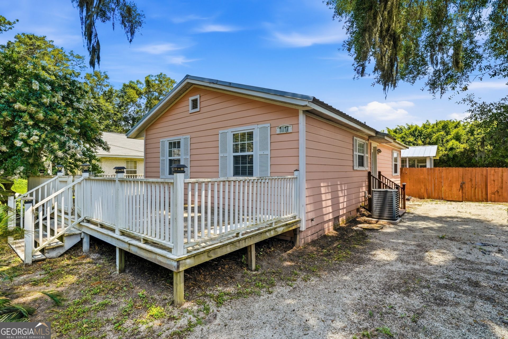 1017 Mallery Street, St. Simons, GA 31522 Main Photo