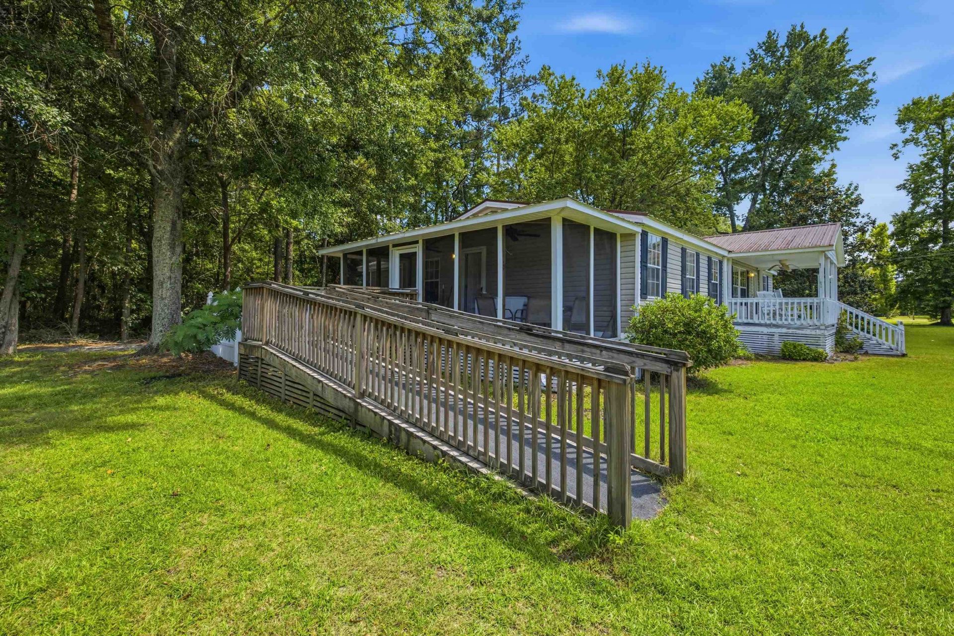 2821 Partridge Ln.  Photo 32