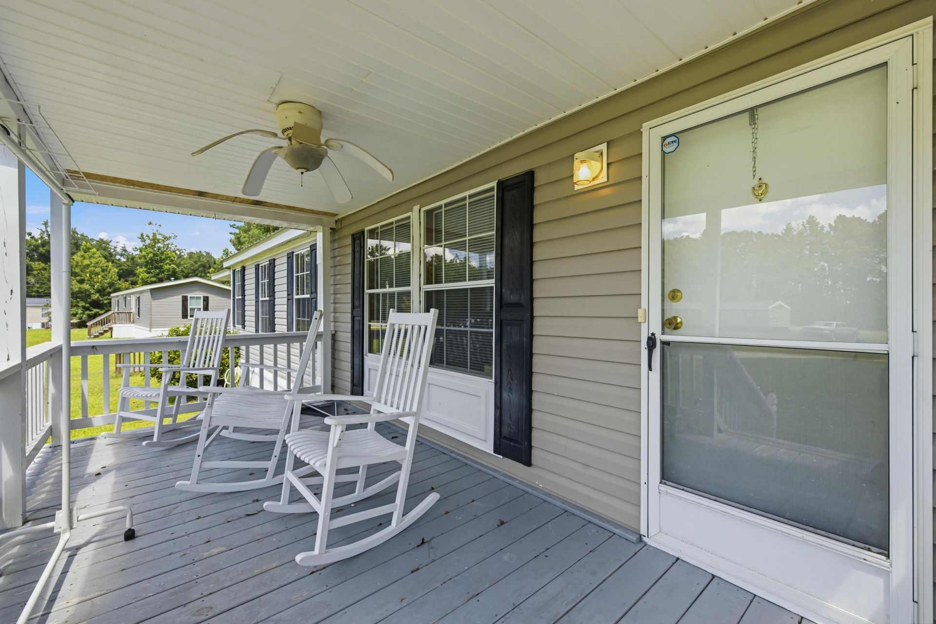2821 Partridge Ln.  Photo 4