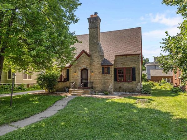 1609 CLARK STREET, Stevens Point, WI 54481