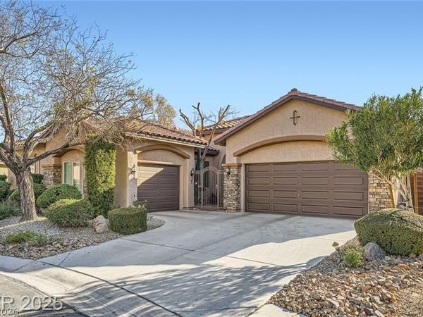 9281 Ram Creek Lane, Las Vegas, NV 89178