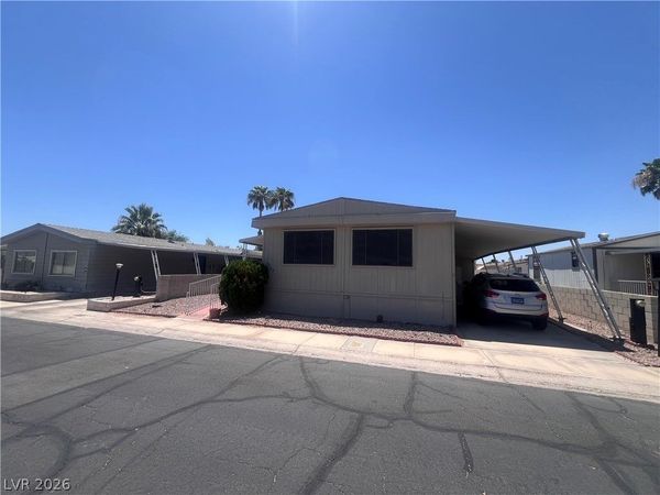5565 Tres Piedras Road , Las Vegas, NV 89122