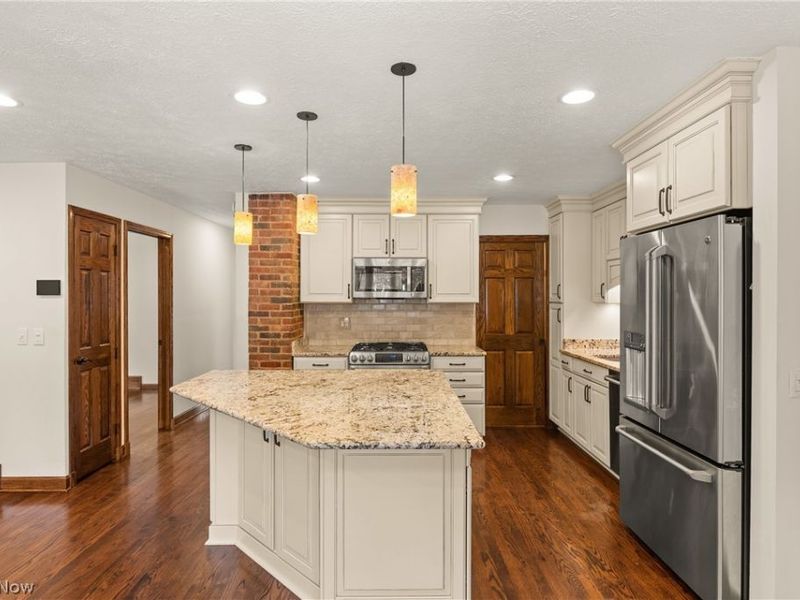 13901 Franklyn Boulevard, Brook Park, OH 44142 Photo 11