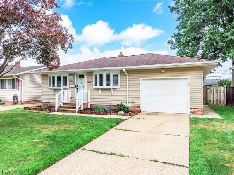 13901 Franklyn Boulevard, Brook Park, OH 44142 Photo 3