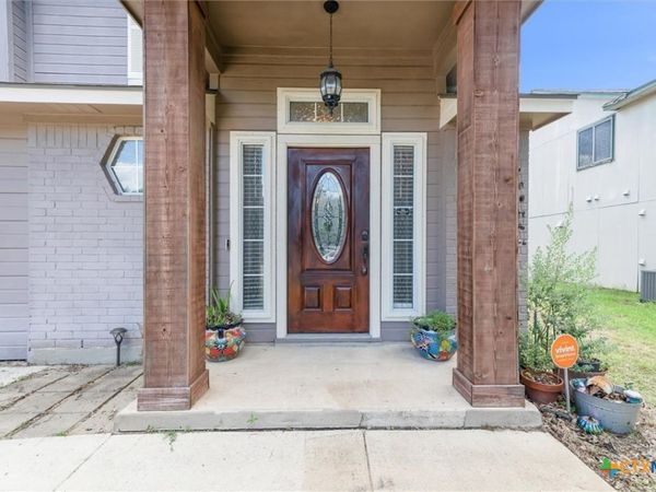 2601 Highcloud Drive, Lockhart, TX 78644