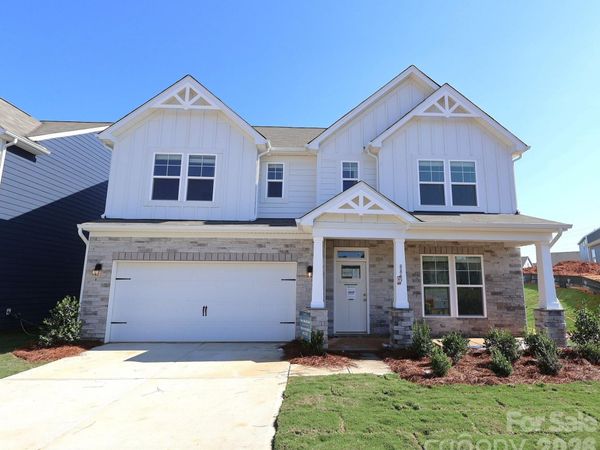8887 Visgrove Drive, Sherrills Ford, NC 28673