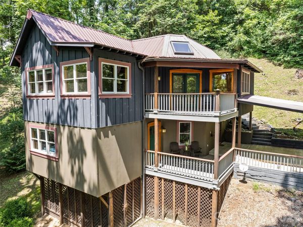 145 Hiaway Trail , Clyde, NC 28721