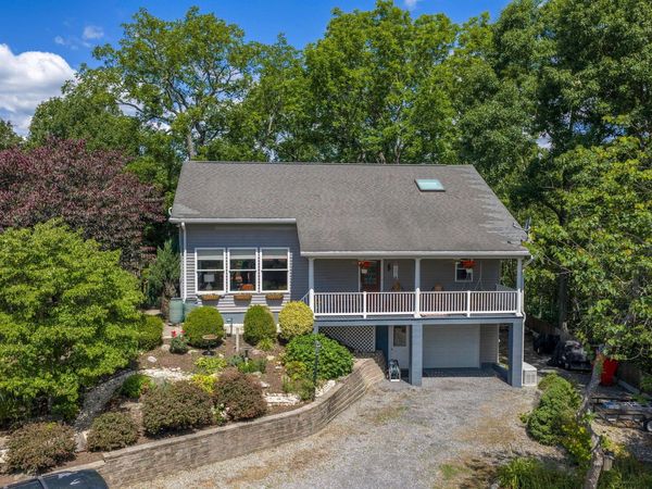40 Weavers WAY , Buena Vista, VA 24416